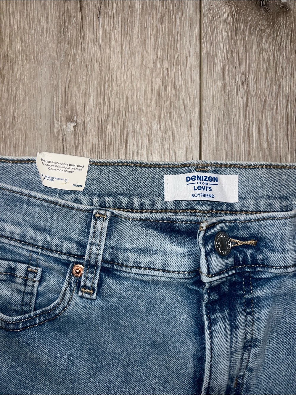 Denizen from Levi's Women's Light Wash Boyfriend Jeans - Picture 3 of 5